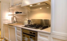 Lara Nice Apartment 100M From Piazza Del Campo